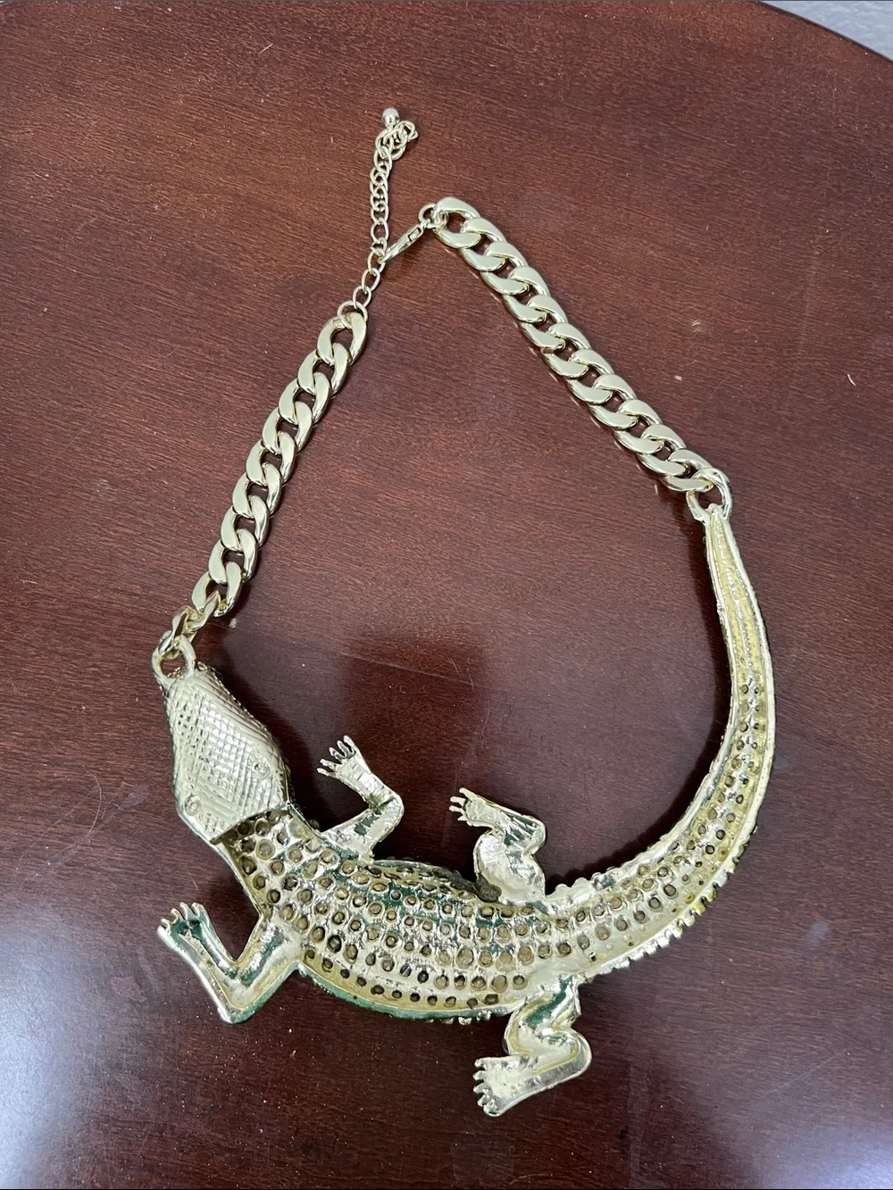 Eye Candy Los Angeles Alligator Gecko Statement Bib Collar Necklace